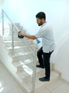image-slider-with-thumbnail1.jpeg